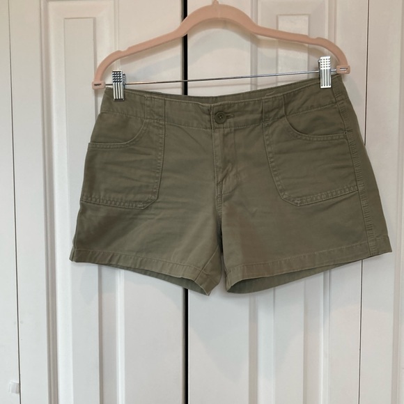 GAP Pants - Gap shorts - size 4